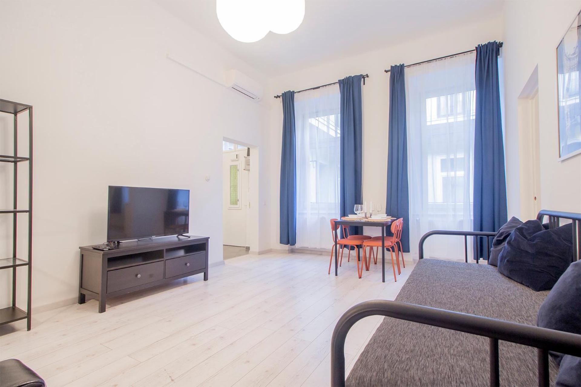 Kalvin 2Bdr Apartment With Ac Budapest Extérieur photo